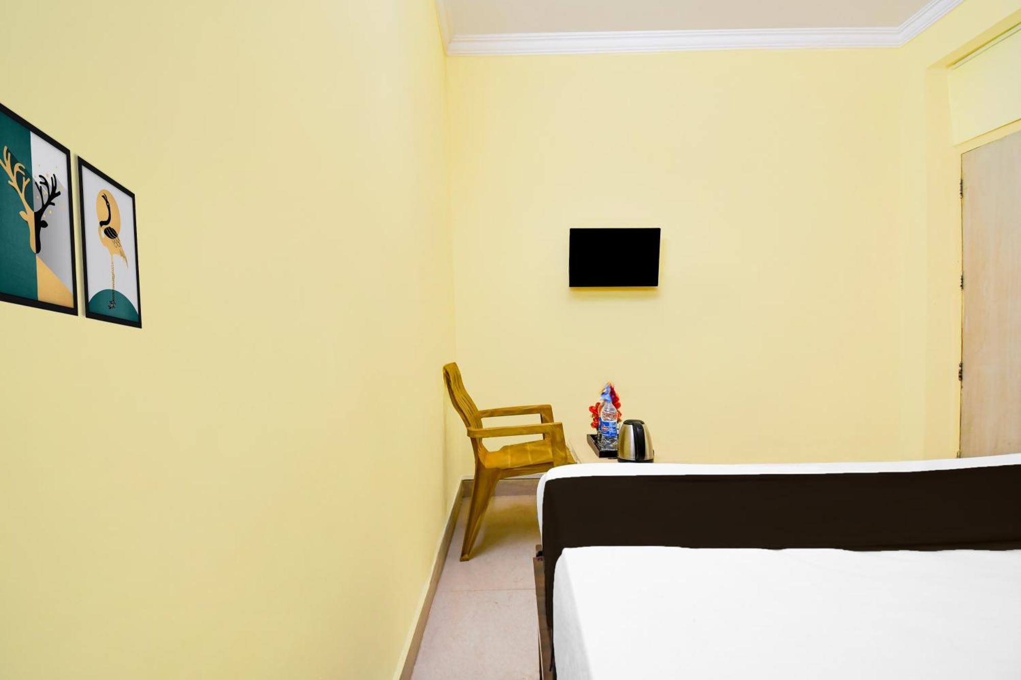 Hotel O Sahoo 3*