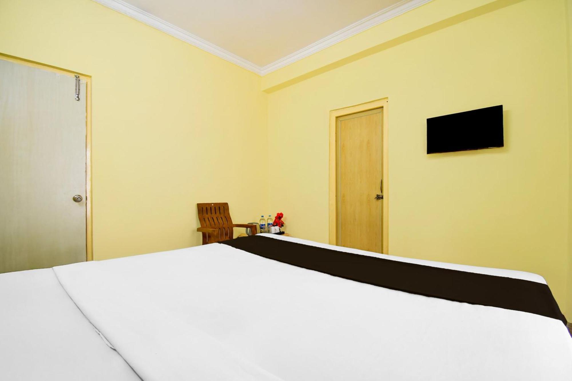 O Sahoo Hotel